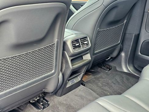 Certified 2026 Mercedes-Benz GLE 450 4MATIC image 25
