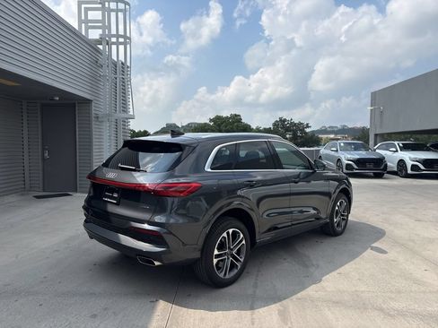 Certified 2025 Audi Q5 Premium w/ Convenience Package AWD/4WD image 6