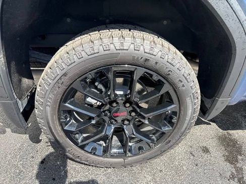 Used 2026 GMC Sierra 1500 Denali Ultimate AWD/4WD image 6