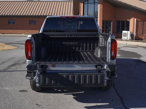 New 2025 GMC Sierra 1500 AT4 w/ AT4 Premium Package image 5