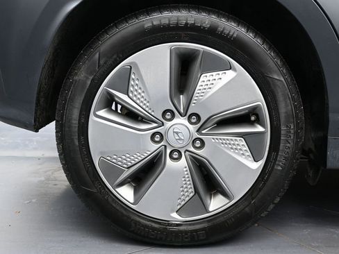 Used 2021 Hyundai Kona Ultimate image 14