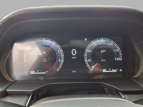 New 2025 Jeep Grand Cherokee Laredo image 14