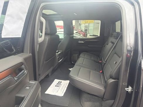 Used 2024 GMC Sierra 1500 Denali w/ Technology Package AWD/4WD image 13