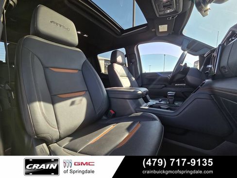 Used 2024 GMC Sierra 1500 AT4 w/ Technology Package AWD/4WD image 29