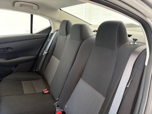 Used 2024 Nissan Sentra SV FWD image 29