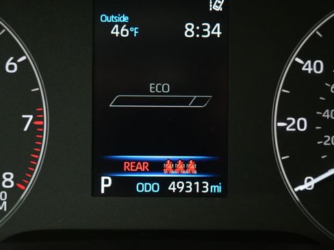 Used 2024 Toyota Corolla LE image 23