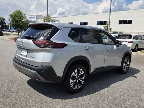 Used 2023 Nissan Rogue SV AWD/4WD image 8