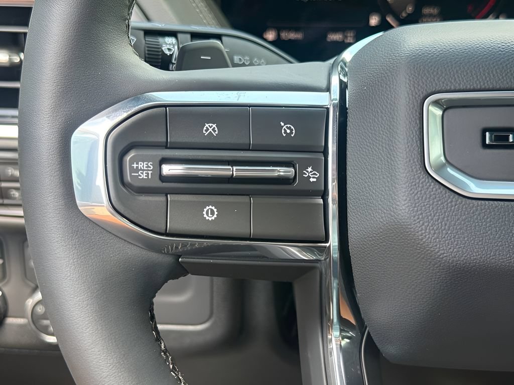 New 2026 GMC Yukon Denali w/ Sun & Power Step Package AWD/4WD image 13