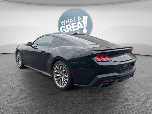Used 2024 Ford Mustang GT Premium RWD image 6
