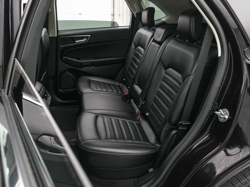 Certified 2023 Ford Edge SEL w/ Convenience Package AWD/4WD image 18