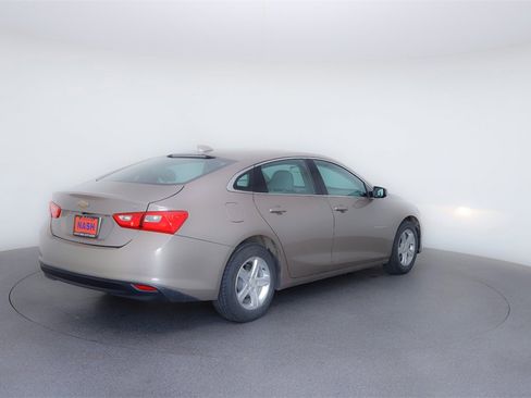 Used 2023 Chevrolet Malibu LT image 7