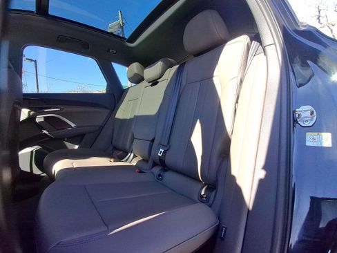 Certified 2025 Audi Q5 Premium w/ Convenience Package image 20