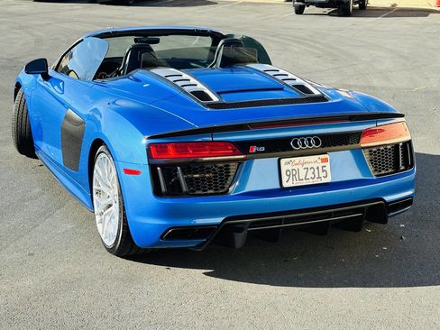 Used 2018 Audi R8 V10 plus image 8