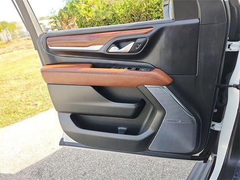 Certified 2023 GMC Yukon Denali Ultimate image 22