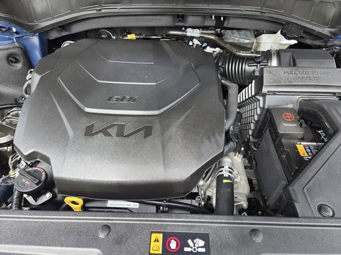 Certified 2025 Kia Telluride SX X-Line AWD/4WD image 32
