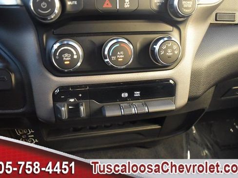 Used 2024 RAM 2500 Big Horn image 33