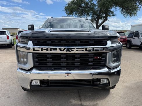 Used 2020 Chevrolet Silverado 2500 LT w/ Texas Edition AWD/4WD image 2
