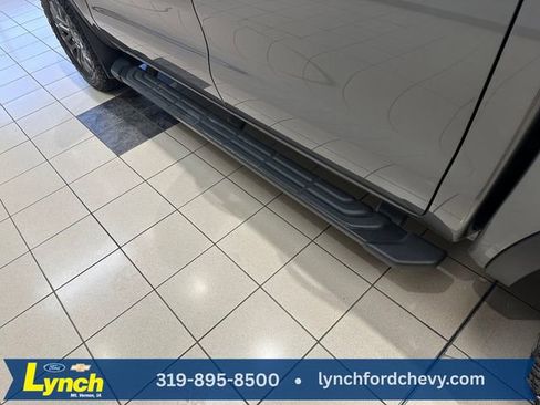 Used 2022 Ford Ranger XLT w/ Equipment Group 301A Mid AWD/4WD image 22