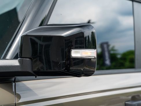 Used 2025 Ford Bronco Raptor AWD/4WD image 24