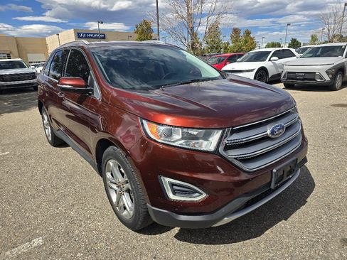 Used 2015 Ford Edge Titanium w/ Technology Package AWD/4WD image 19