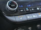 Used 2023 Hyundai Elantra Blue image 5