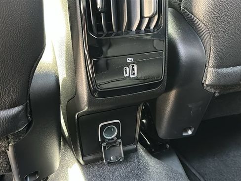 Used 2024 Jeep Compass Limited w/ Elite Group AWD/4WD image 26