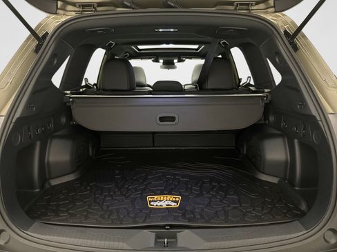 Used 2026 Subaru Forester Wilderness AWD/4WD image 21