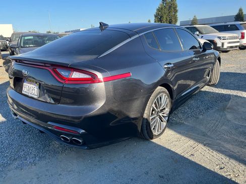 Used 2019 Kia Stinger Premium RWD image 5