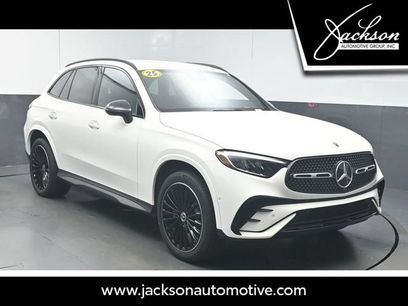 Used 2025 Mercedes-Benz GLC 300 w/ AMG Line