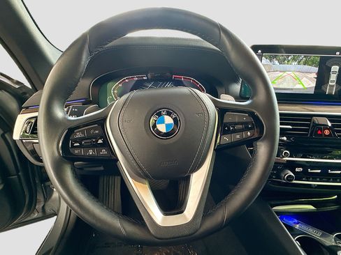Certified 2023 BMW 530i w/ Premium Package RWD image 11