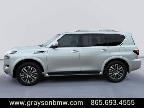 Used 2024 Nissan Armada SL w/ Captain's Chairs Package AWD/4WD image 6