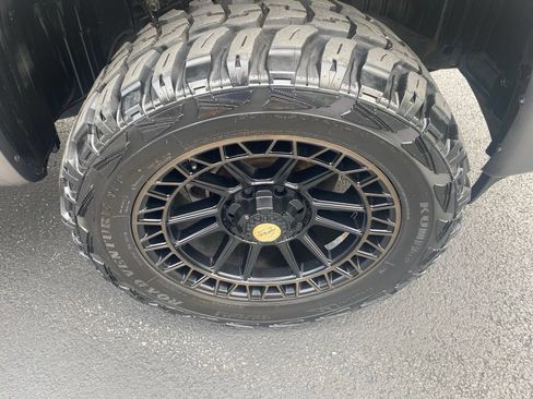 Used 2018 Nissan Titan Platinum Reserve w/ Platinum Utility Package AWD/4WD image 35