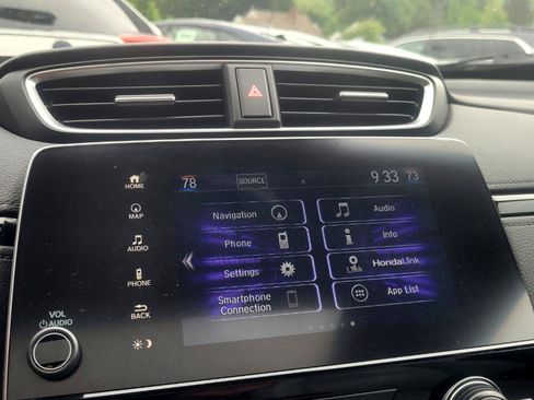 Used 2017 Honda CR-V Touring image 19