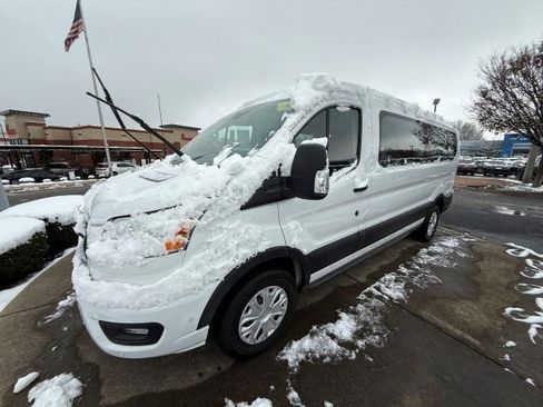 Used 2021 Ford Transit 350 XLT RWD image 2