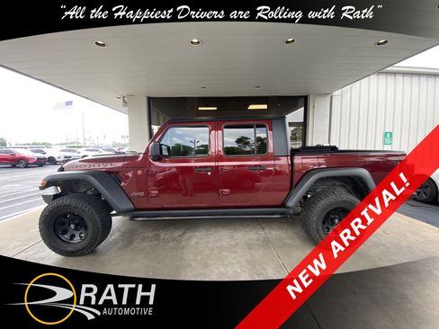 Used 2021 Jeep Gladiator Mojave AWD/4WD image 6