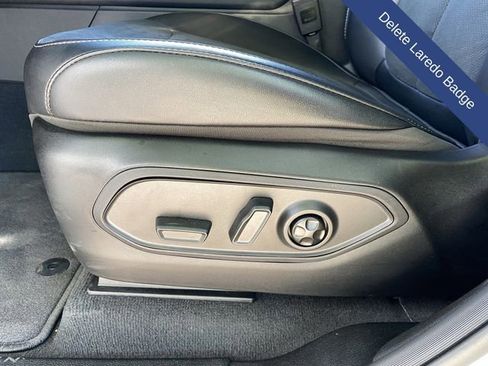 Used 2025 Jeep Grand Cherokee L Laredo AWD/4WD image 29