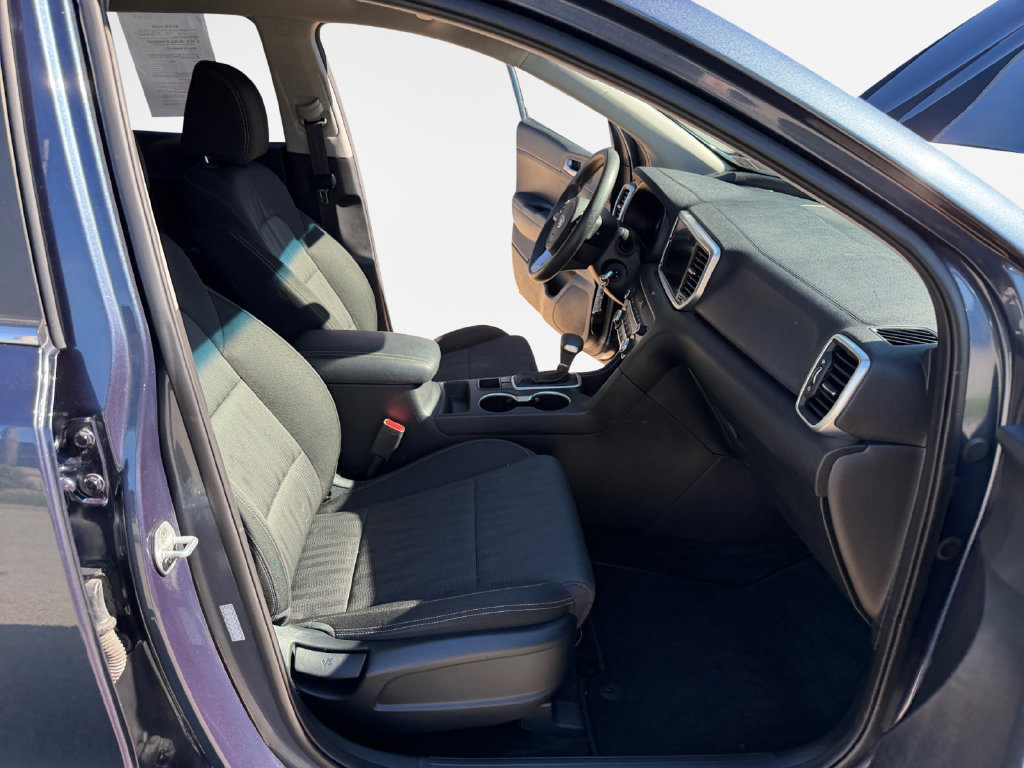 Used 2022 Kia Sportage LX AWD/4WD image 26