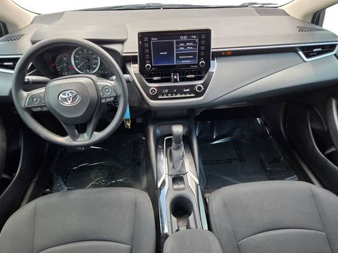 Used 2022 Toyota Corolla LE FWD image 19