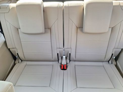 Used 2022 Volkswagen Atlas SE image 23