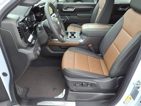 New 2026 Chevrolet Silverado 2500 High Country w/ Technology Package image 7