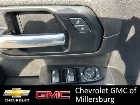 Used 2021 Chevrolet Silverado 2500 LT w/ Convenience Package AWD/4WD image 15