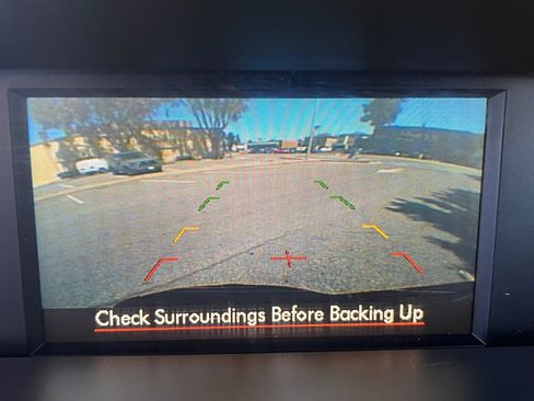 Used 2015 Subaru Forester 2.5i Premium w/ Popular Package #2 AWD/4WD image 16