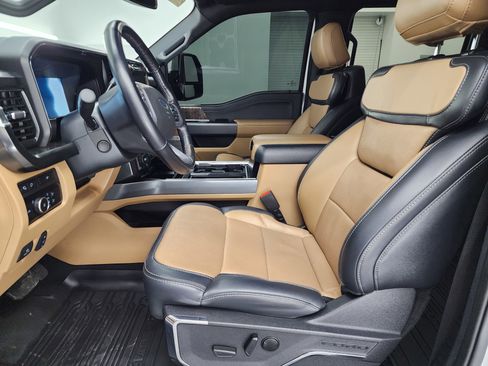 Used 2024 Ford F250 Lariat w/ Lariat Ultimate Package image 8