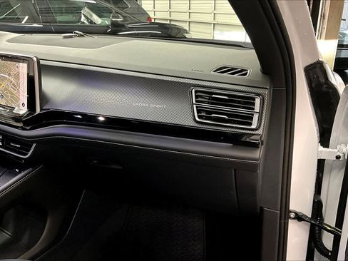 New 2026 Volkswagen Atlas Cross Sport SEL image 28