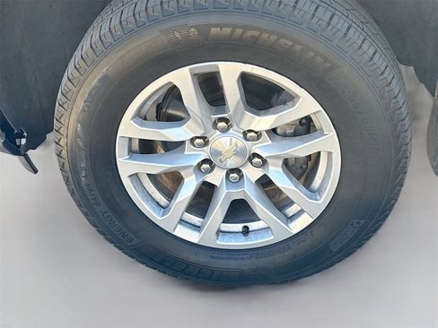 Used 2022 Chevrolet Silverado 1500 LT image 22