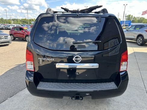 Used 2011 Nissan Pathfinder S AWD/4WD image 6