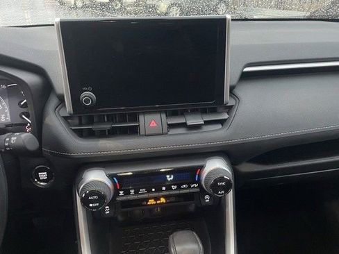 Used 2024 Toyota RAV4 XLE image 53