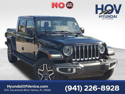 Used 2023 Jeep Gladiator Overland w/ Popular Equipment Package