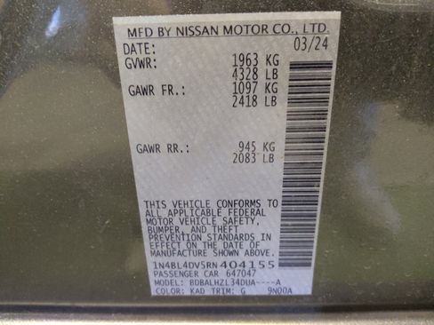 Used 2024 Nissan Altima 2.5 SV FWD image 33