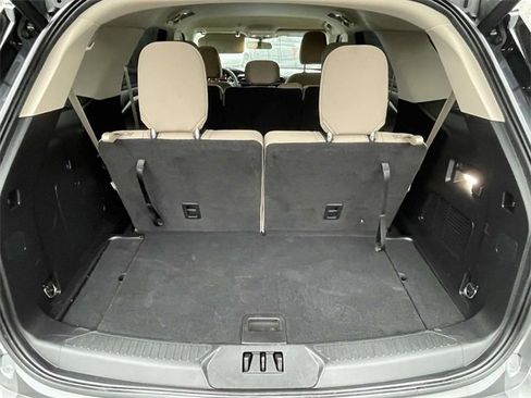 Used 2021 Ford Explorer 2WD image 8